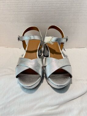 AEROSOLES Silver Metallic Crossband Ankle-Strap Sandals